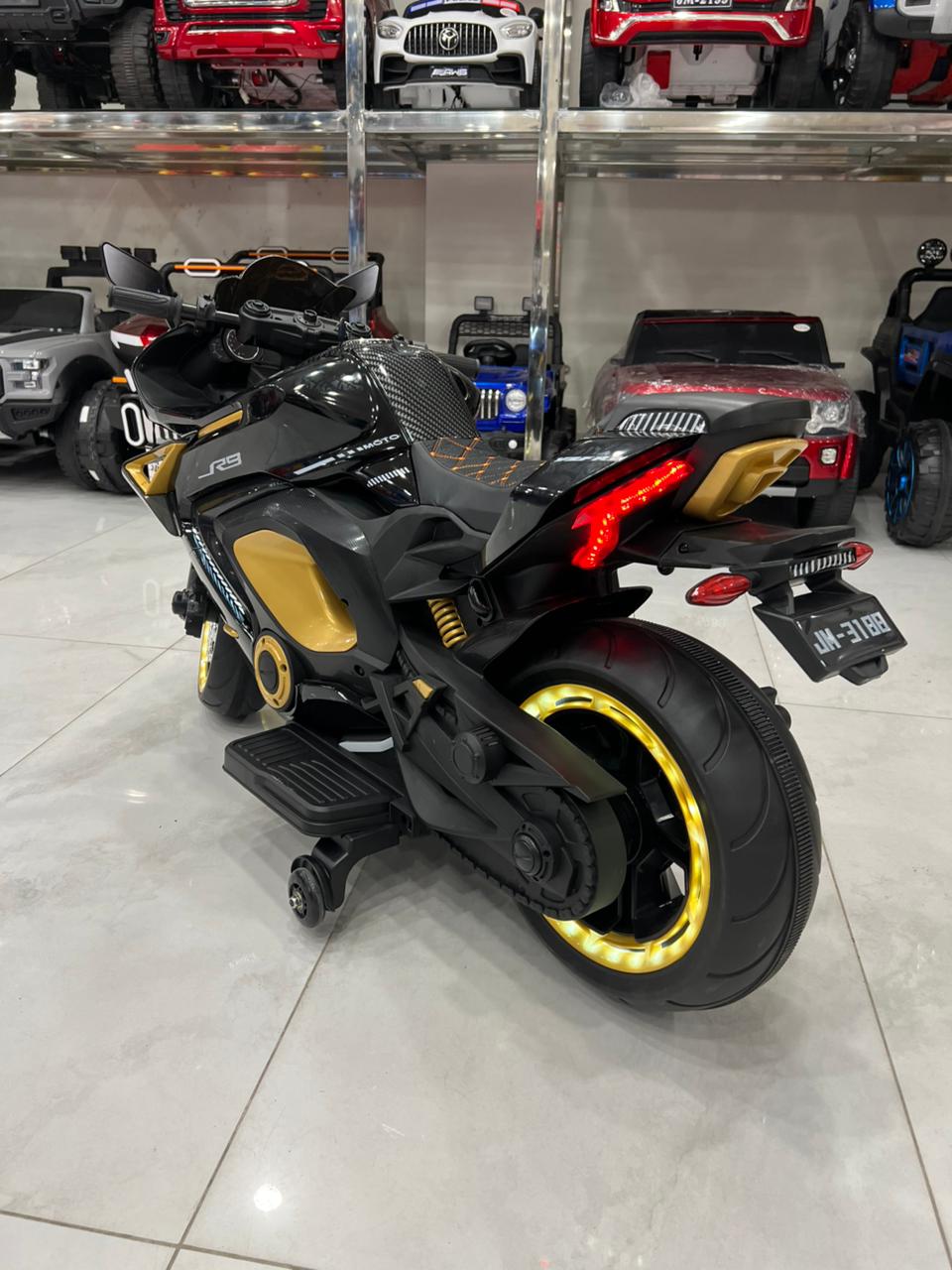 bf14438d-e9b2-443d-996b-e1524fd950b2 bf14438d-e9b2-443d-996b-e1524fd950b2